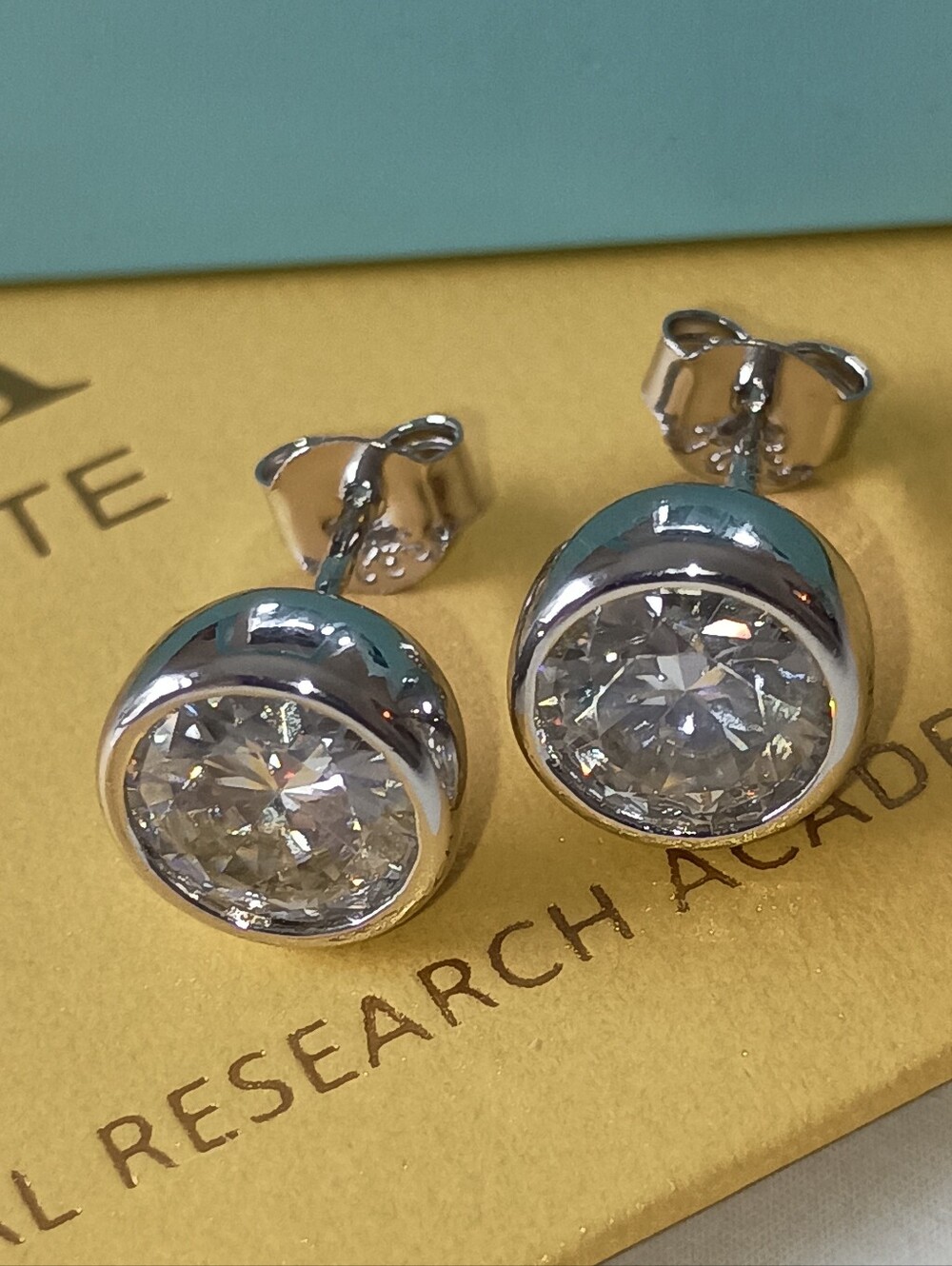 1CT Moissanite Bezel Studs Earrings Real 925 Silver 18k G/P GRA Certificate